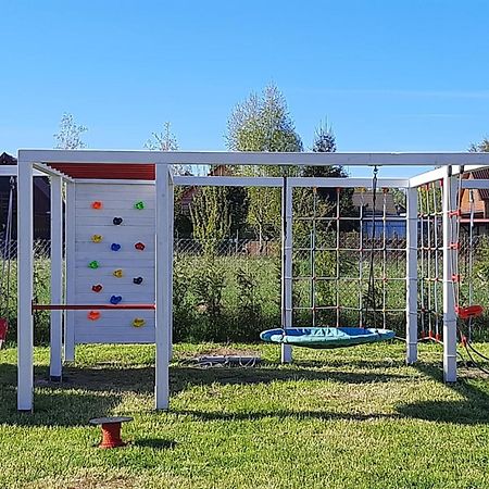 Osada Szwedzka Domek Plus Rusinowo  Exterior foto